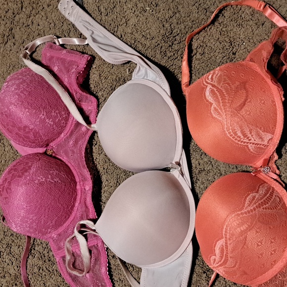 3 Daisy fuentes 36B bras - Picture 3 of 5